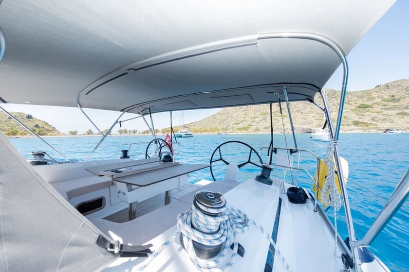 Bodrum Zeilboot Cabine 4  8  slaapplaatsen 8  gasten 14.27 m Lijstnummer: #21729 5