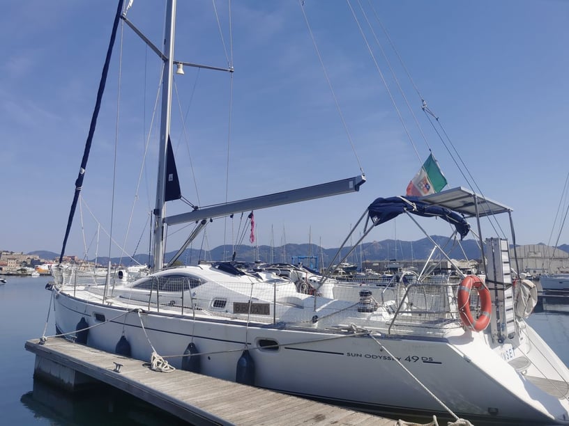 Portoferraio Sailboat 4 cabin 10 berths 10 guests 15 m Listing Number: #21766