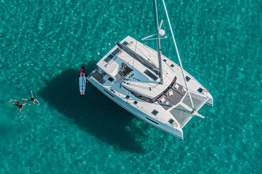 Marmaris Catamaran 5 cabin 9 berths 9 guests 11.93 m Listing Number: #21769 3