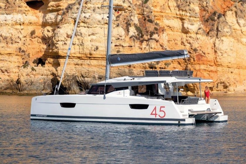 Palma di Maiorca Catamarano cabina 4  cuccette 8  10  ospiti 13.45 m Numero dell'inserzione: #21795 4