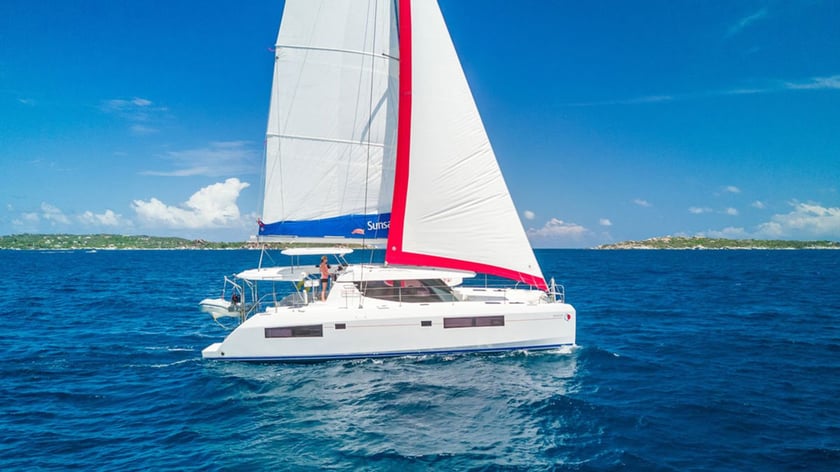 Raiatea Catamaran Cabine 4  Couchettes 10  Invités 10  13.72 m Numéro de l'annonce: #2181 5