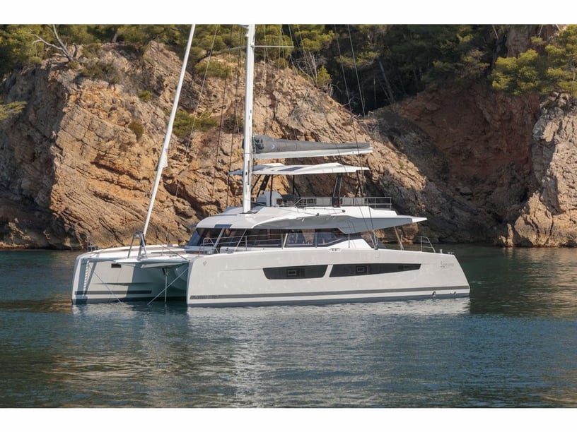 Cogolin Catamaran 4 cabin 8 berths 8 guests 17.94 m Listing Number: #21820