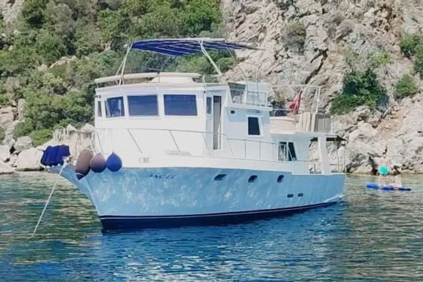 Marmaris Yacht a motore cabina 3  cuccette 6  6  ospiti 16.5 m Numero dell'inserzione: #21826