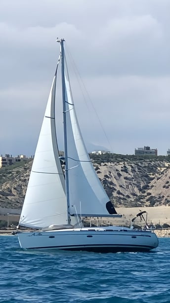 Alicante Sailboat 3 cabin 6 berths 6 guests 12 m Listing Number: #21872