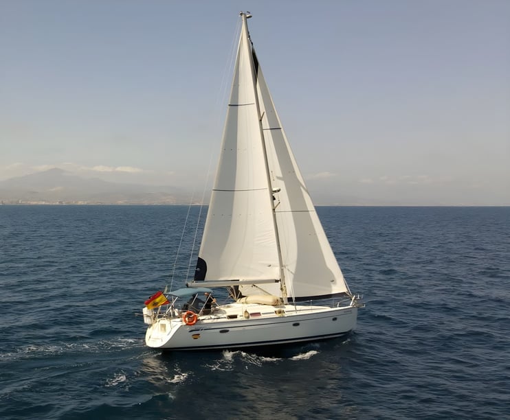 Alicante Sailboat 3 cabin 6 berths 6 guests 12 m Listing Number: #21872 3