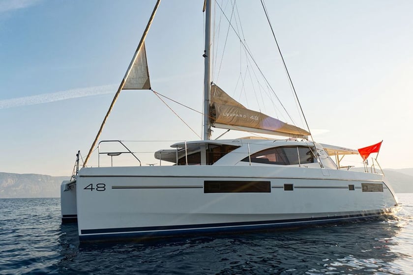 Bodrum Catamaran 3 cabin 6 berths 6 guests 16 m Listing Number: #21874 2