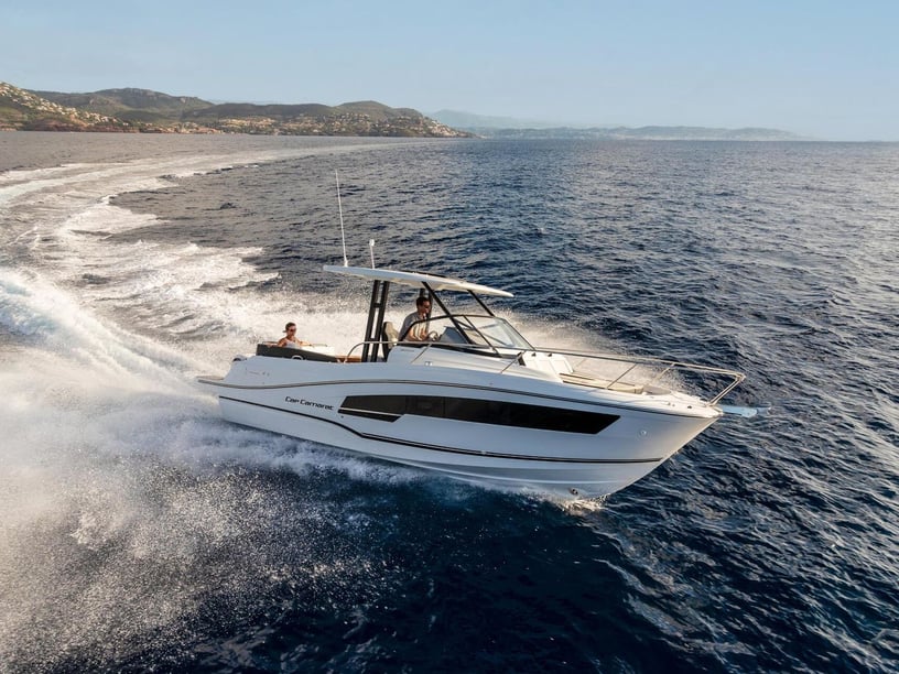 Pula Motorboat 2 cabin 4 berths 10 guests 8 m Listing Number: #21878