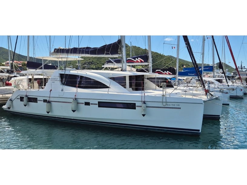 Palma de Majorque Catamaran Cabine 4  Couchettes 12  Invités 12  14.75 m Numéro de l'annonce: #21882 3