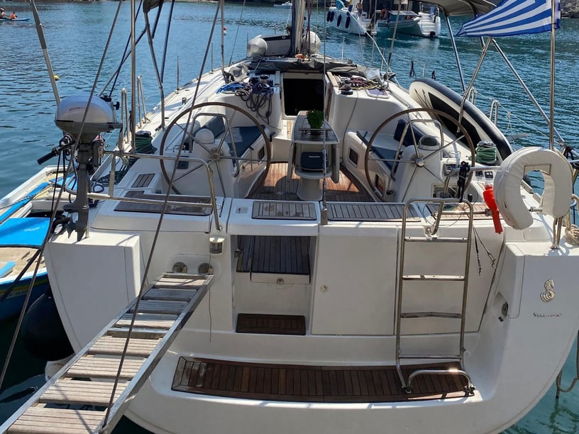 Asos Segelboot 4 Kabine 9 Liegeplätze 9 Gäste 14.4 m Nummer des Inserats: #21891
