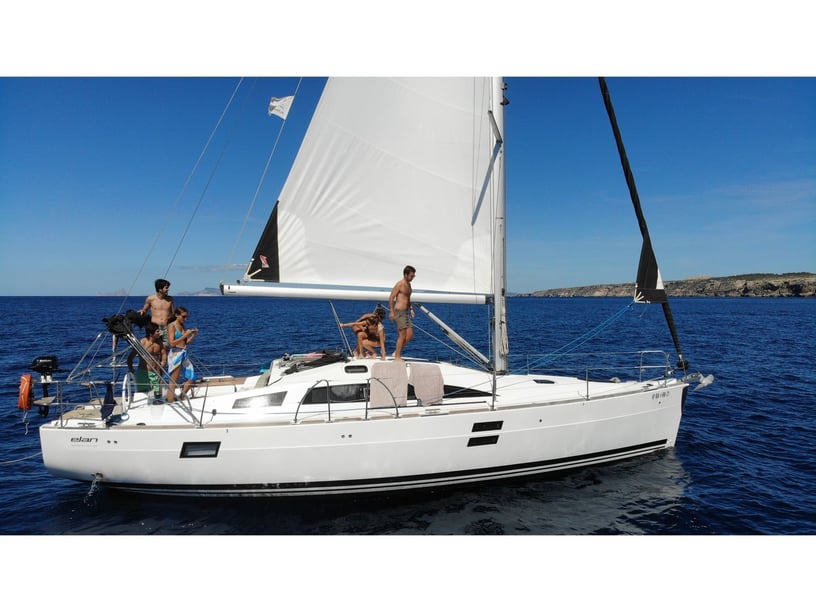 Ibiza Sailboat 3 cabin 3 berths 8 guests 11.99 m Listing Number: #21931