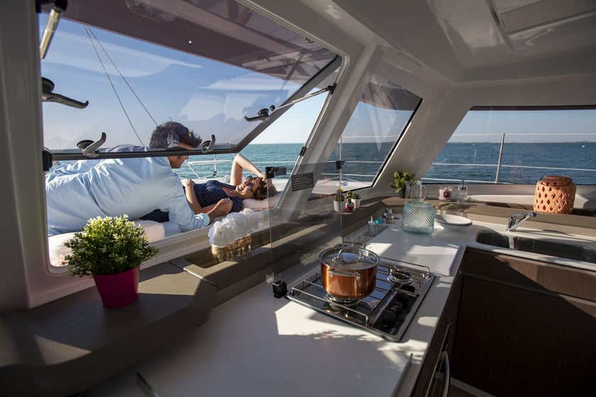 Ibiza Katamaran 4 kabin Konaklama 8 kişi Seyir 12 kişi 12.31 m İlan No: #21938 3