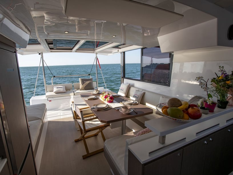 Ibiza Katamaran 4 kabin Konaklama 8 kişi Seyir 12 kişi 12.31 m İlan No: #21938 2