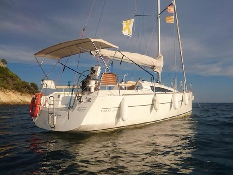 Sitges - Barcelona Sailboat 2 cabin 4 berths 4 guests 9.27 m Listing Number: #21940