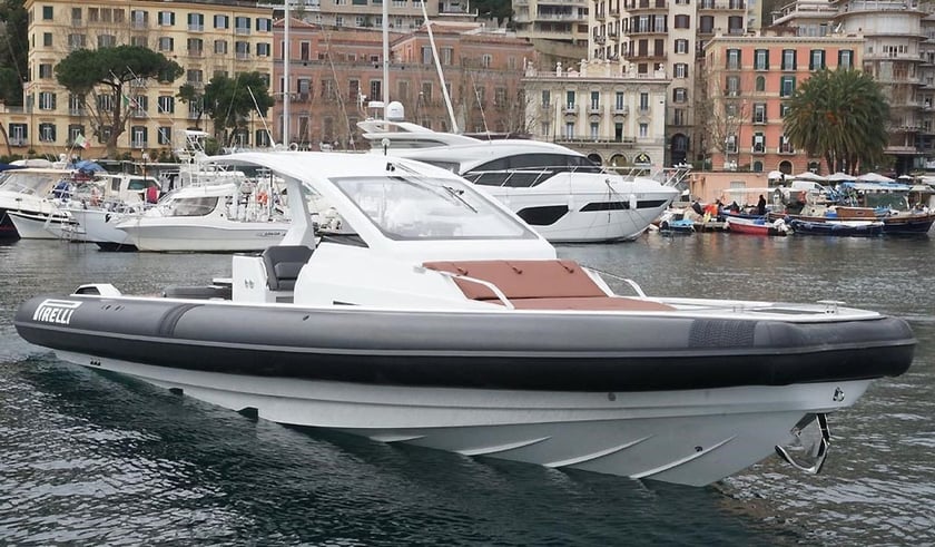 Porto Cervo Motorboot    13.1 m Nummer des Inserats: #21967 4