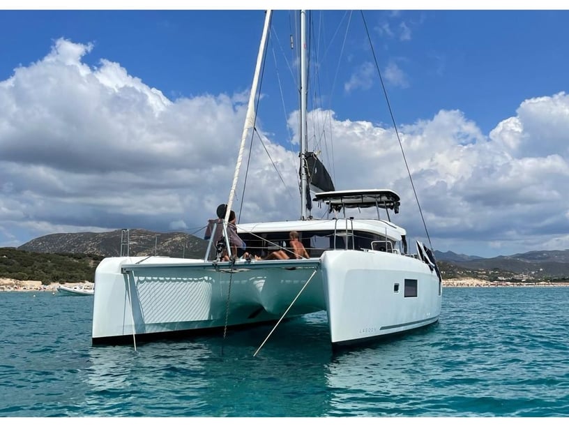 Portisco Catamaran 4 cabin 8 berths 8 guests 12.8 m Listing Number: #21983