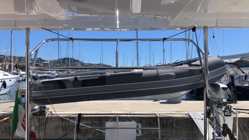 Portisco Catamaran 4 cabin 8 berths 8 guests 12.8 m Listing Number: #21983 3