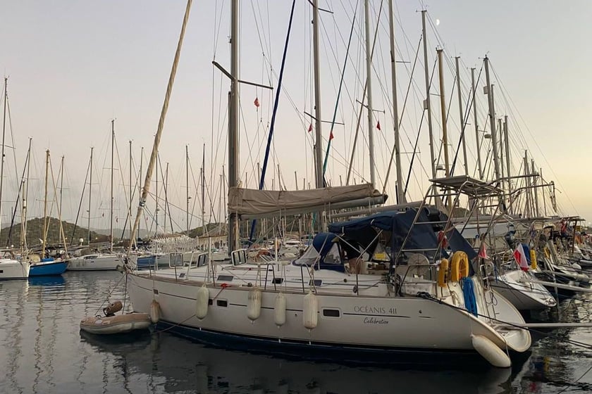 Kas Barca a vela cabina 2  cuccette 6  6  ospiti 12.4 m Numero dell'inserzione: #21990 4