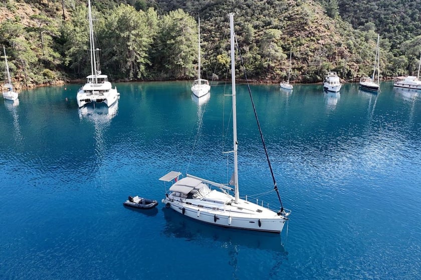 Göcek Segelboot 3 Kabine 6 Liegeplätze 6 Gäste 12 m Nummer des Inserats: #21994