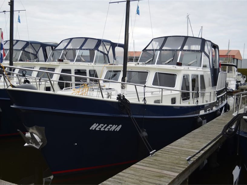 Woudsend Bateau à moteur Cabine 2  Couchettes 4  Invités 4  13 m Numéro de l'annonce: #22036