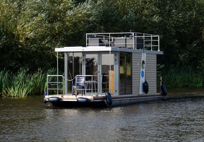 Drachten search.type_0 1 Kabine 2 Liegeplätze 2 Gäste 9.03 m Nummer des Inserats: #22055 4