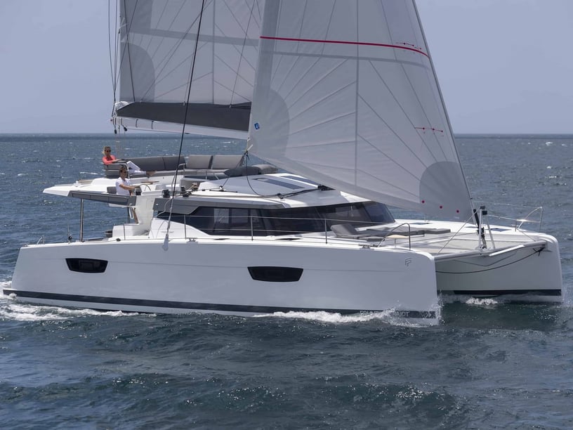 Martinica Catamarán Cabina 4  12  literas 8  invitados 12.8 m Número de anuncio: #22075
