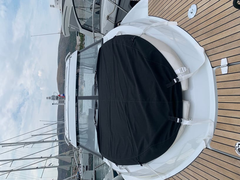 Trogir Motorboot 2 Kabine 4 Liegeplätze 6 Gäste 8.8 m Nummer des Inserats: #22129 4