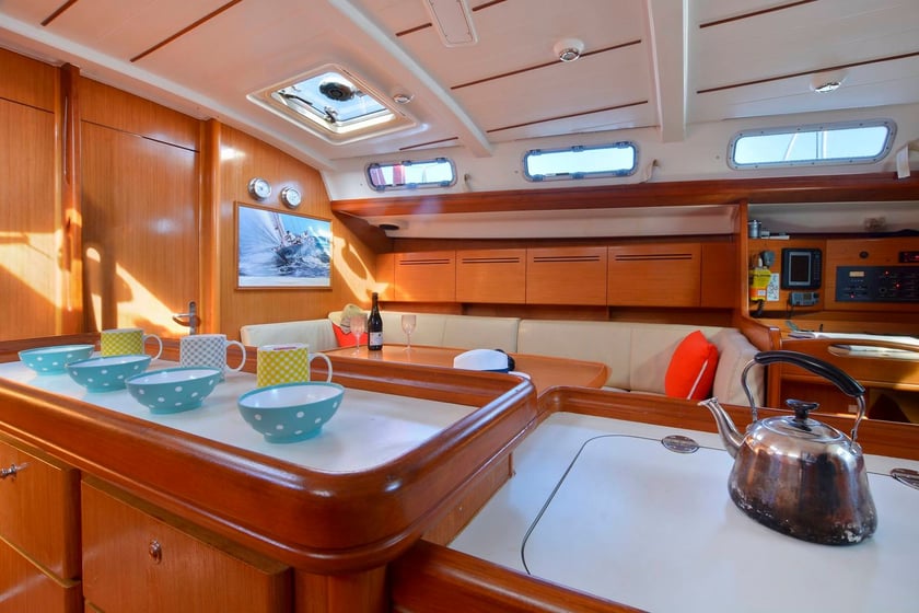 Korfu Segelboot 6 Kabine 12 Liegeplätze 12 Gäste 15.62 m Nummer des Inserats: #22149 3