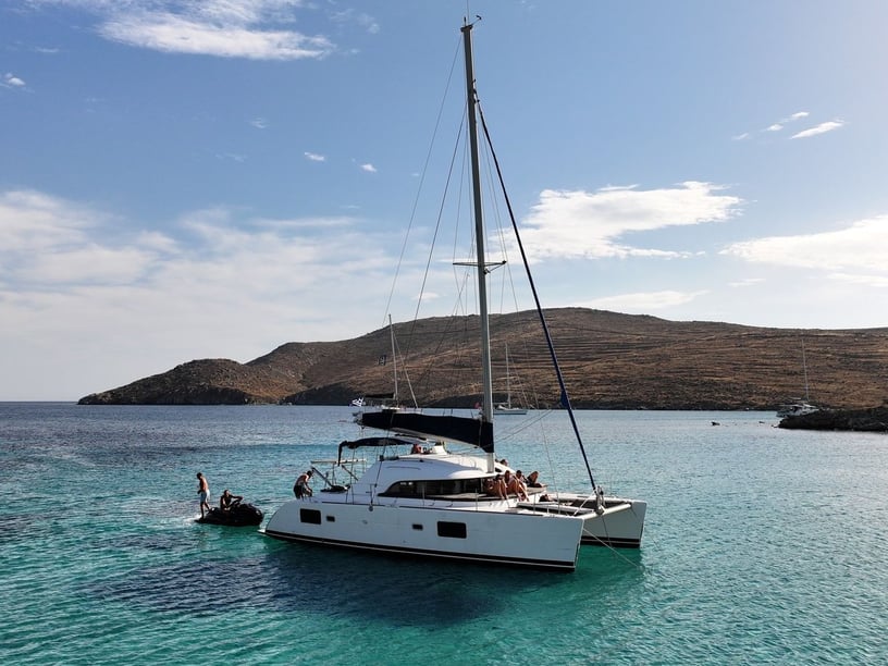 Ornos Catamaran 3 cabin 8 berths 8 guests 12 m Listing Number: #22152 2