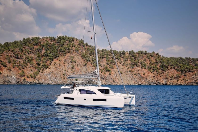 Bodrum Catamarano cabina 3  cuccette 6  8  ospiti 40 ft Numero dell'inserzione: #22155