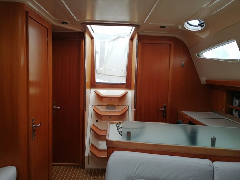 Vodice Sailboat 3 cabin 6 berths 6 guests 11.55 m Listing Number: #22170 3