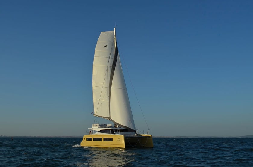 Fethiye Catamarán Cabina 6  12  literas 12  invitados 13.53 m Número de anuncio: #22201 2