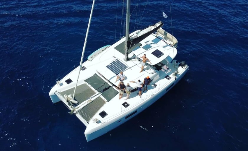 Vlichada Catamaran Cabine 3  6  slaapplaatsen 6  gasten 12.94 m Lijstnummer: #22241 4