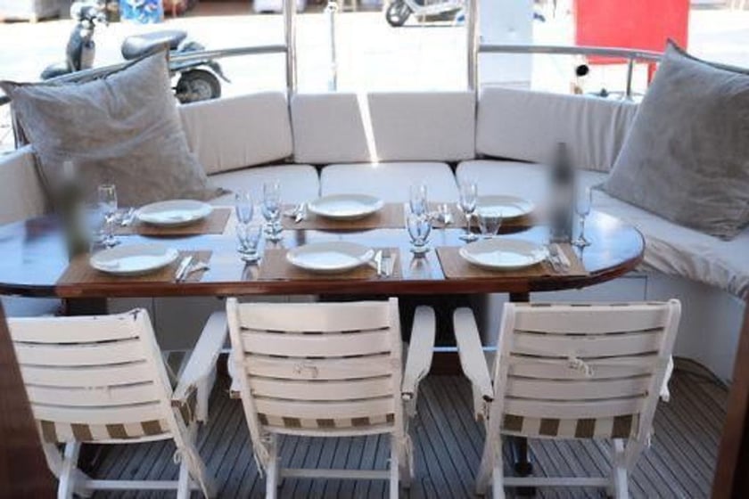 Marmaris Gulet 3 cabin 6 berths 6 guests 18 m Listing Number: #22268 4
