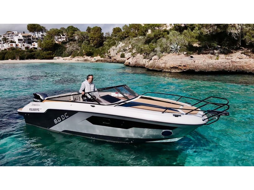 Palma de Mallorca Motorboat 1 cabin 2 berths 10 guests 8.08 m Listing Number: #22299 2