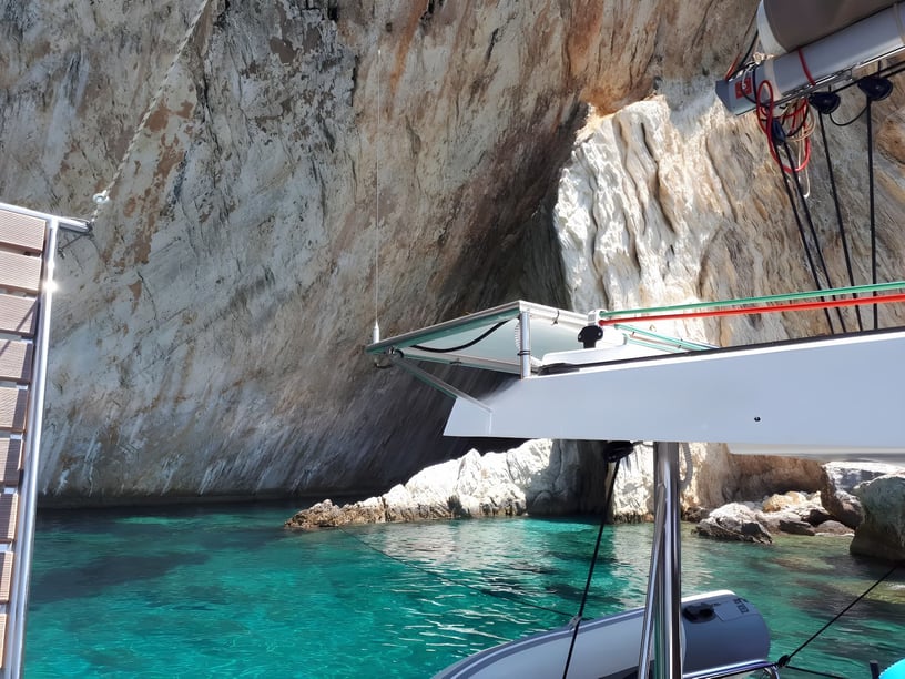 Preveza Catamaran 4 cabin 8 berths 8 guests 12.37 m Listing Number: #223 4