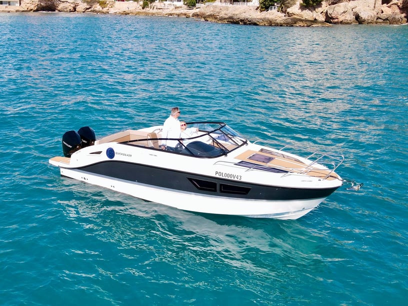 Palma de Mallorca Motorboat 1 cabin 1 berths 9 guests 8.29 m Listing Number: #22300