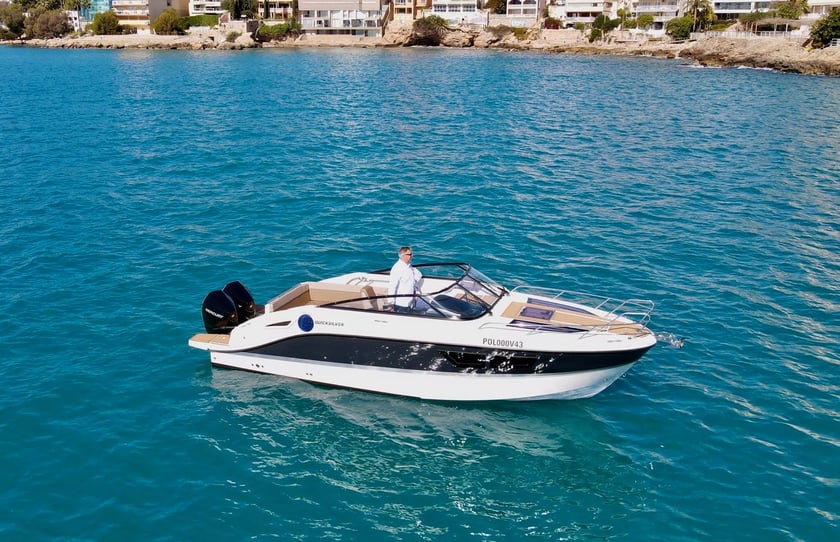 Palma de Mallorca Motorboat 1 cabin 1 berths 9 guests 8.29 m Listing Number: #22300 3