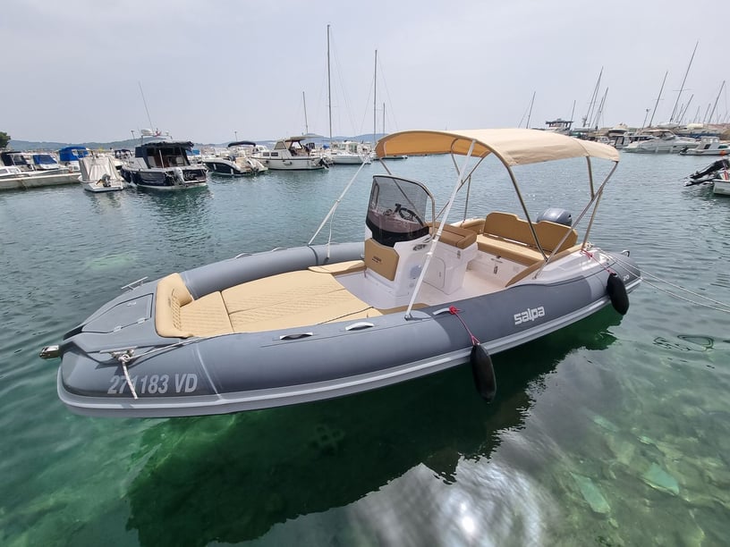 Vodice search.type_0   10 guests 6.4 m Listing Number: #22342