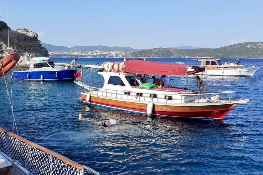 Bodrum Gulet Cabine 1   6  gasten 10 m Lijstnummer: #22405