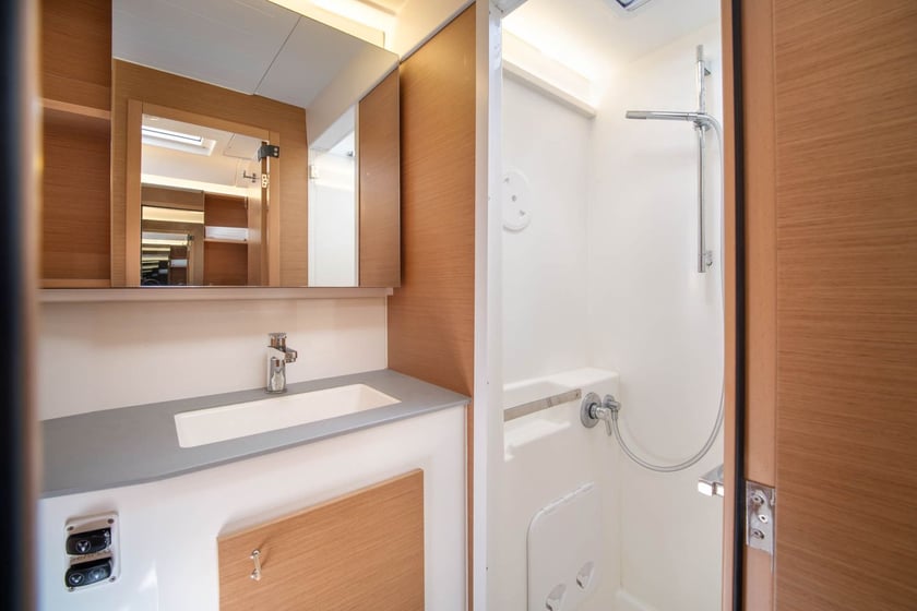 Papeete, Tahití Catamarán Cabina 4  8  literas 10  invitados 13.97 m Número de anuncio: #22409 5