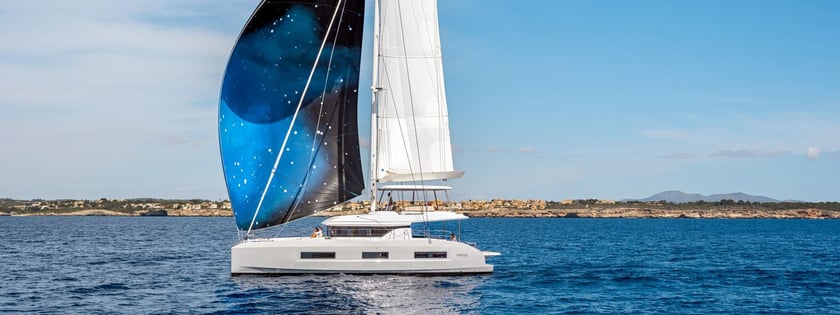 Hellinikon - Athens Catamaran 4 cabin 8 berths 8 guests 16.9 m Listing Number: #22412 4