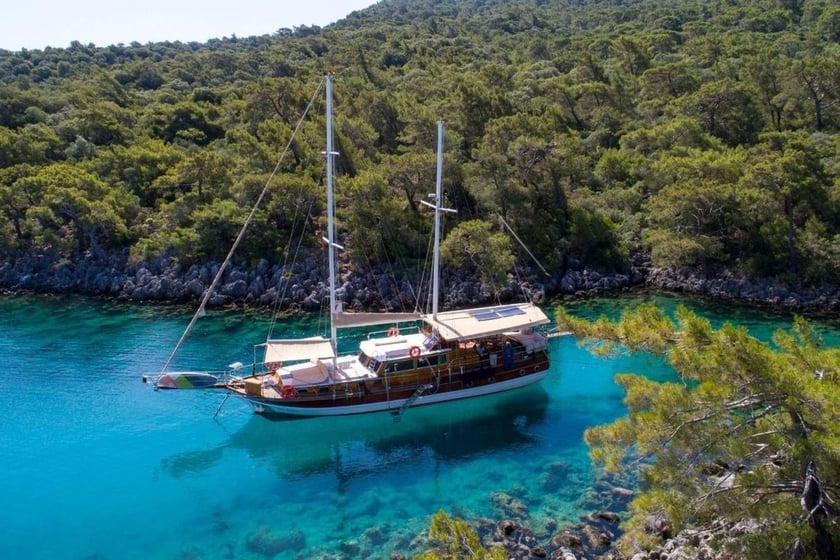 Fethiye Gulet 3 cabin 6 berths 6 guests 19 m Listing Number: #22420 3