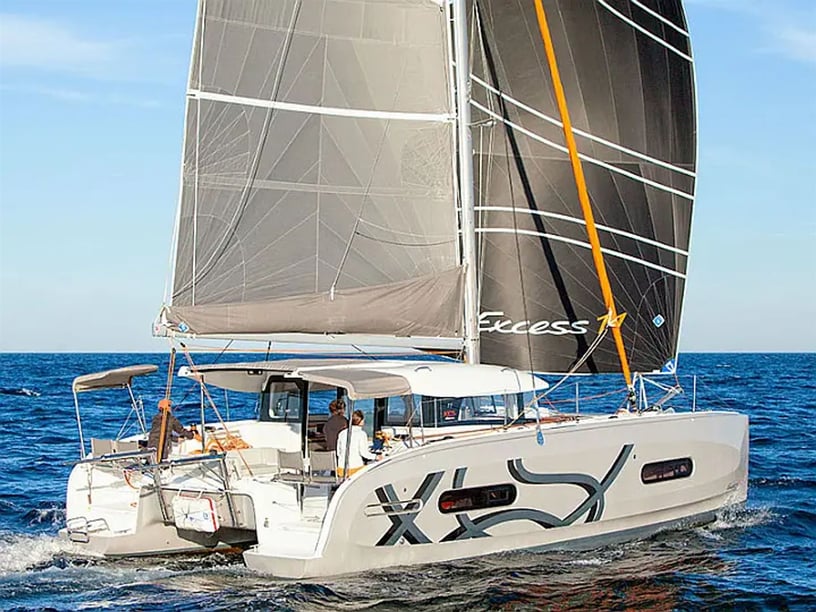 Gocek Catamaran 6 cabin 10 berths 10 guests 11.39 m Listing Number: #22452