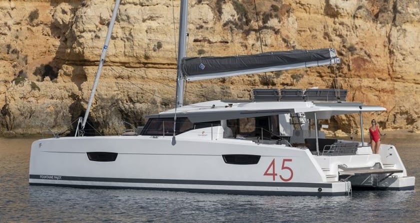 Tourlos Catamaran 4 cabin 8 berths 8 guests 13.45 m Listing Number: #22473 3