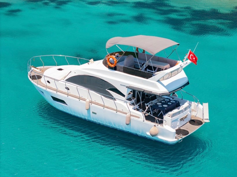 Bodrum Yacht a motore cabina 2  cuccette 6  6  ospiti 14 m Numero dell'inserzione: #22501 4