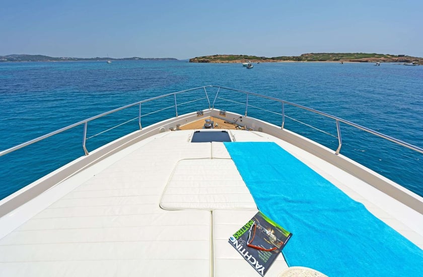 Athens Motor Yacht 4 cabin 8 berths 8 guests 22 m Listing Number: #22569 5