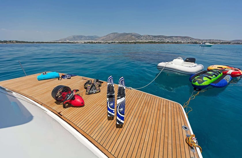 Athens Motor Yacht 4 cabin 8 berths 8 guests 22 m Listing Number: #22569 3