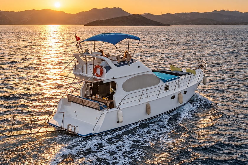 Bodrum Yate a motor   12  invitados 13 m Número de anuncio: #22619