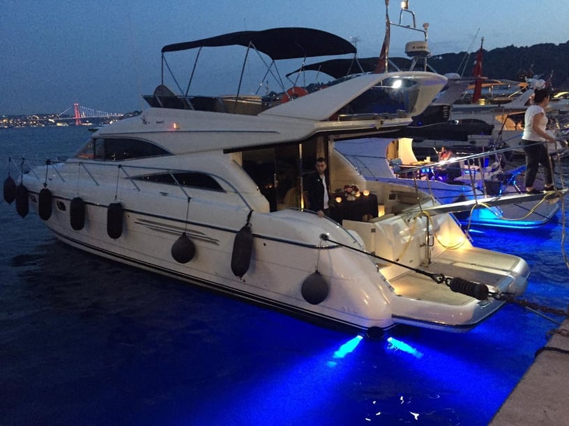 Bebek Motoryat   Seyir 10 kişi 18 m İlan No: #22635 2