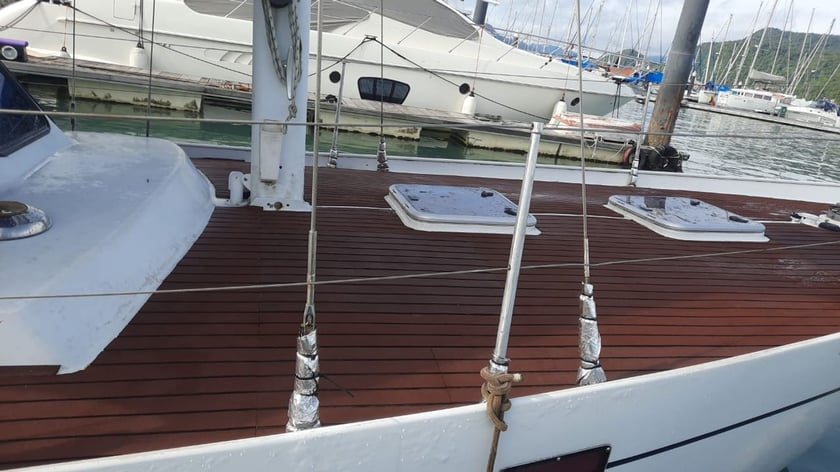 Langkawi, Kedah Sailboat 1 cabin 2 berths 10 guests 10.85 m Listing Number: #22664 4